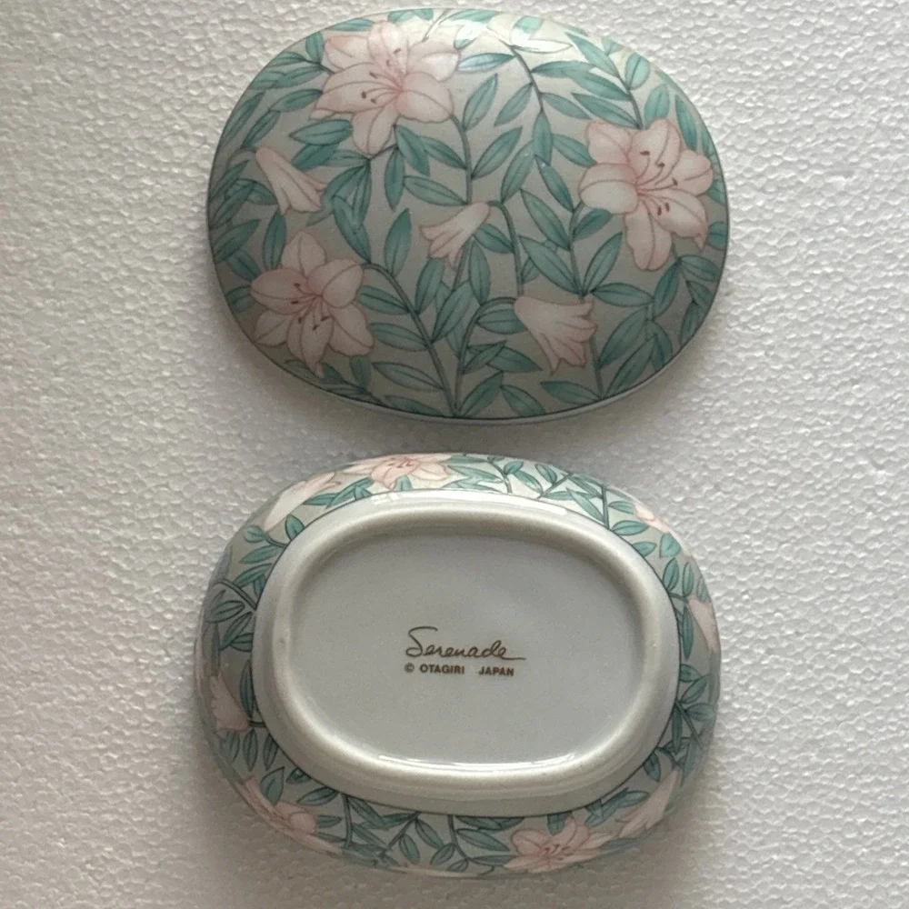 Serenade Otagiri Vintage Japan Oval Porcelain Trinket Box with Lid‎